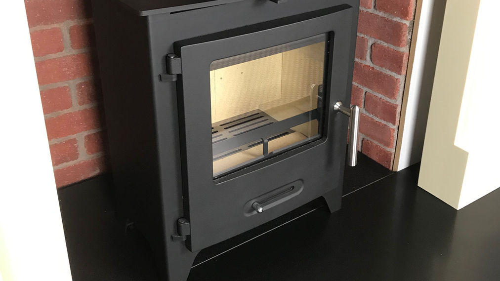 Pevex Bohemia X40 5kW Multi Fuel Stove - Image 3