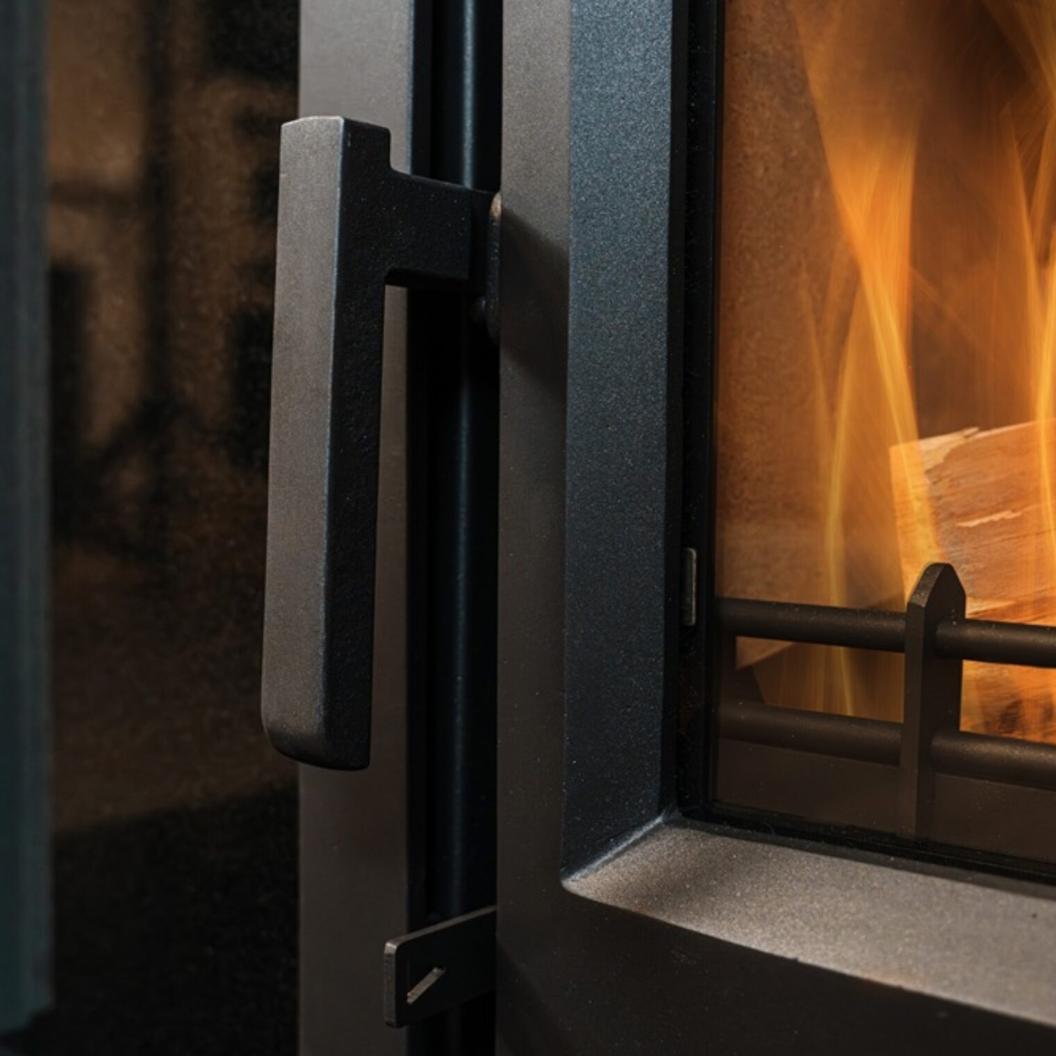 Mourne Eco Summit Inset 400 Multi Fuel Stove - Image 2